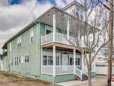 222 E Burk Ave CONDO 4