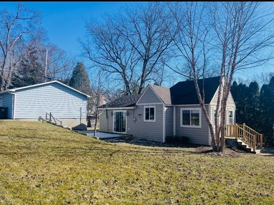 327 Kenwood Dr