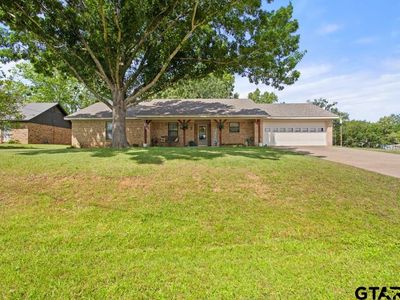 9303 Londonderry Dr