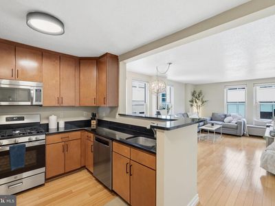 915 E St NW #1101