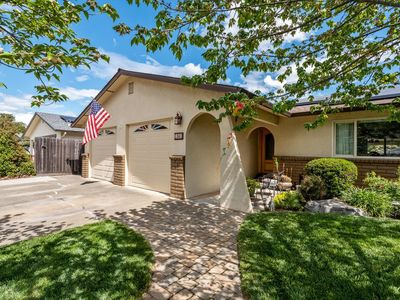 1361 Sirah Court