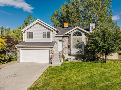 2154 Sierra Dr
