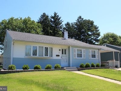 22 Carole Rd