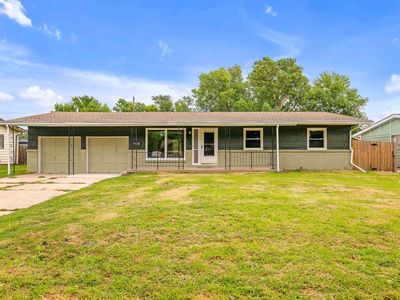 946 N Brownthrush Ln