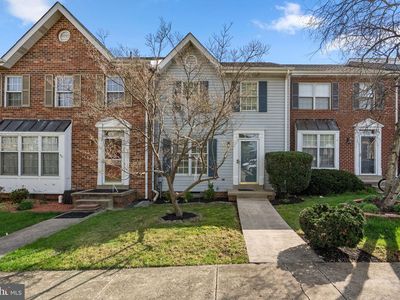 8037 Waterview Ct