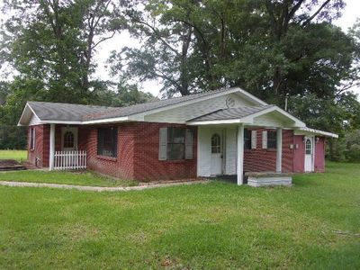 4 Cedar Grove Ln
