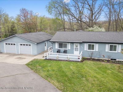 609 W Dexter Trl