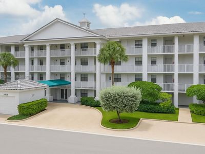 3826 Whitehall Dr APT 405