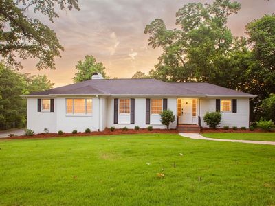 1128 Forest View Ln