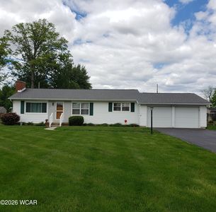 402 Woodlawn Dr