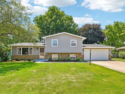 Property at 213 E Willow St, Elburn, IL