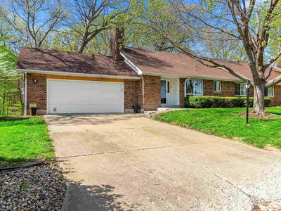 1B Country Club Ct