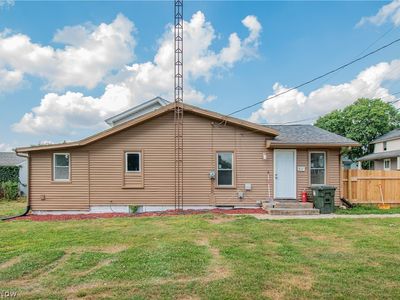 817 Halter Ct NW