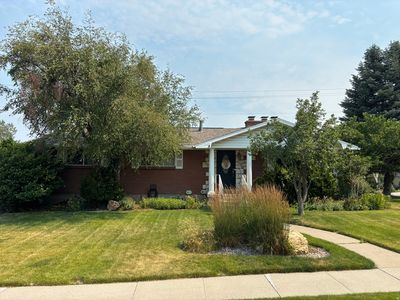 2431 Sundown Ave