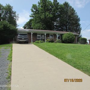 854 State St #61