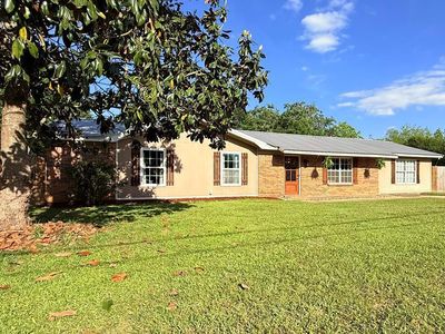 573 Ashley Cir