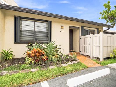 611 Banks Road