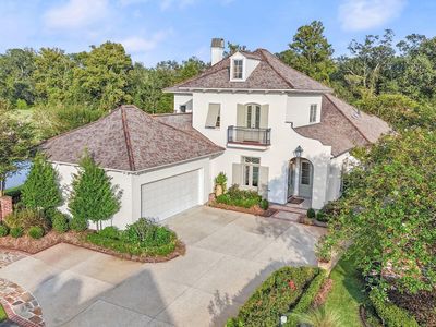 18628 Fairway Oaks Ct