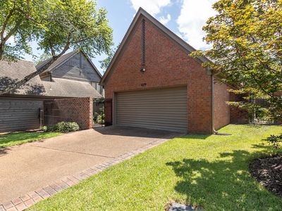 6519 Cherryhill Pkwy
