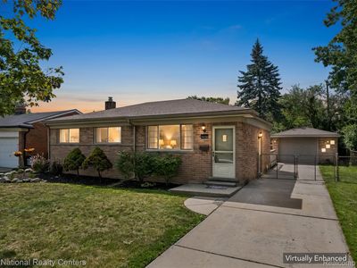 Property at 16140 Kennedy St, Roseville, MI