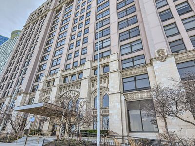 680 N Lake Shore Dr APT 1212