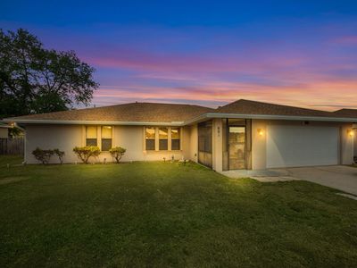 881 SW Butterfly Terrace