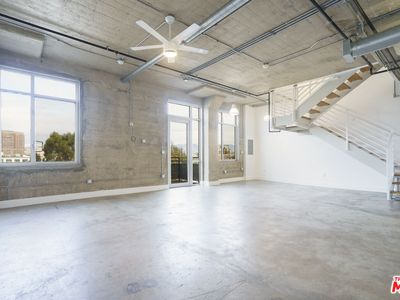 825 E 4th St APT 503