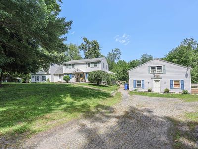 Property at 22 Holton Circle, Londonderry, NH
