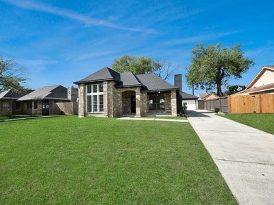 1114 N Nottingham Dr