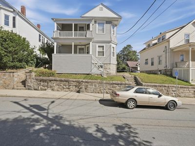 144 Swindells St