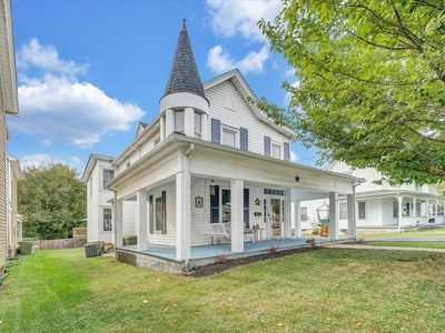 219 Academy St