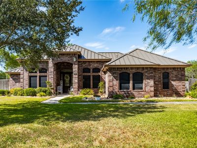 400 Jay Vee Ln
