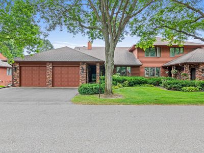 18 Anemone Cir