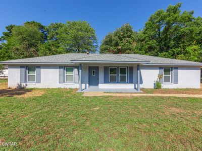 23 Hickory Hollow Dr