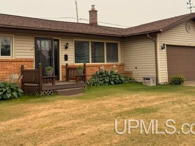 11 Trimountain Ave