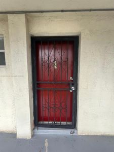 220 SW 9th Ave APT 117