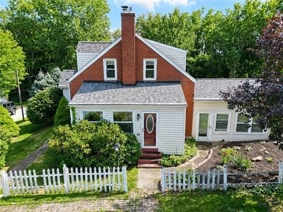 14 Woodrow St