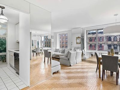 106 Central Park S APT 10H