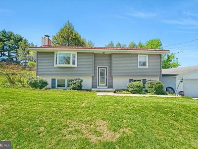 111 Fairbrook Dr