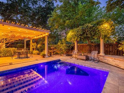 945 Sierra Park Ln