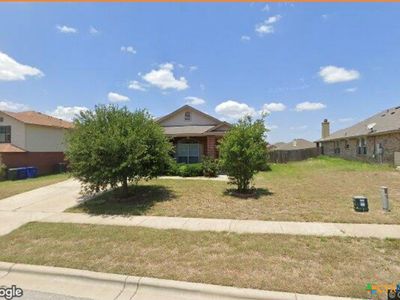 2201 Isabelle Dr