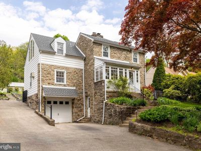 805 Rock Ln