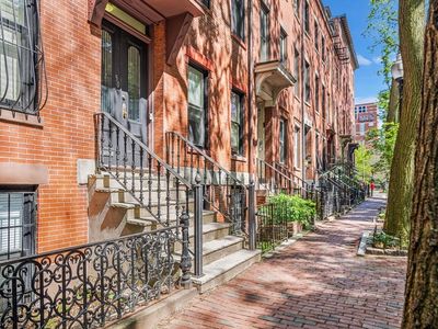 50 E Springfield St #1