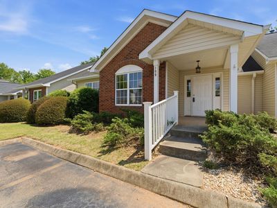 109 Woodglen Dr