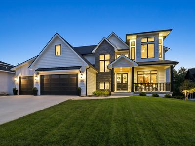 1025 Ford Ln