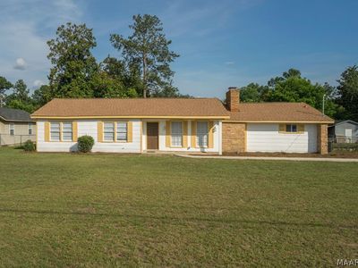 Property at 2005 W Dallas Ave, Selma, AL