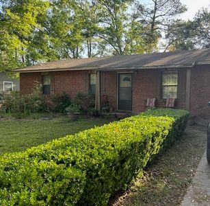 870 Shady Ln