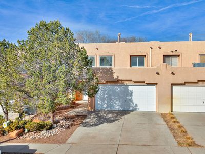 Property at 11251 Campo Del Oso Ave NE, Albuquerque, NM