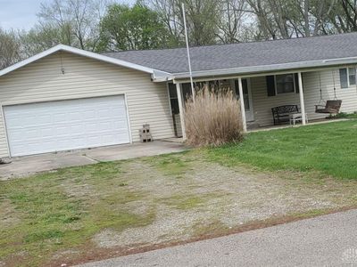 7808 Myrtle Dr