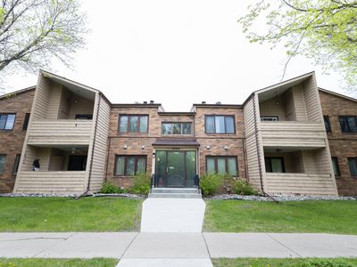 3245 17th Ave S APT 103